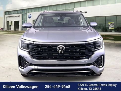 New 2025 Volkswagen Atlas SEL Premium R-Line image 2