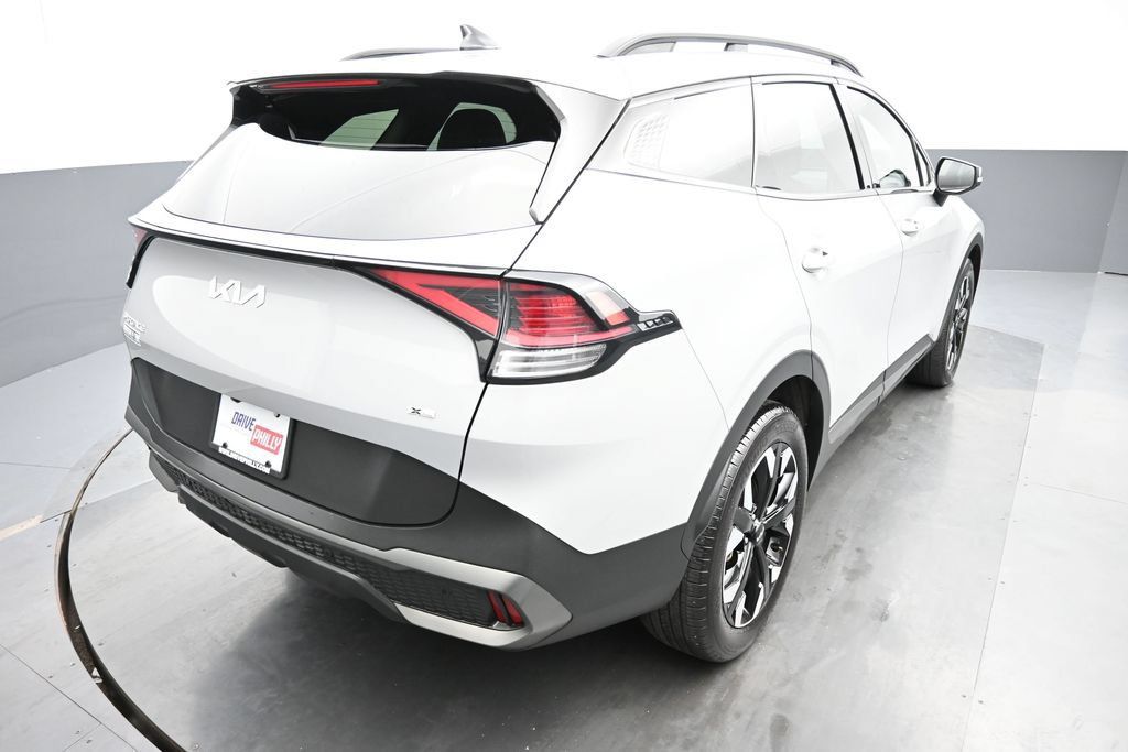 Used 2023 Kia Sportage X-Line w/ X-Line Premium Package AWD/4WD image 4