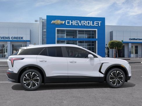 New 2026 Chevrolet Blazer EV LT FWD image 30