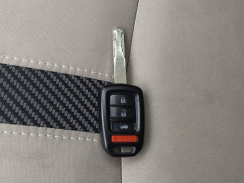 Used 2017 Honda Civic LX image 32