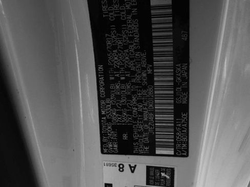 Used 2013 Toyota FJ Cruiser 2WD w/ Upgrade Pkg image 53