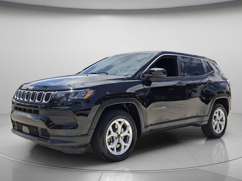 Used 2025 Jeep Compass Sport AWD/4WD image 8