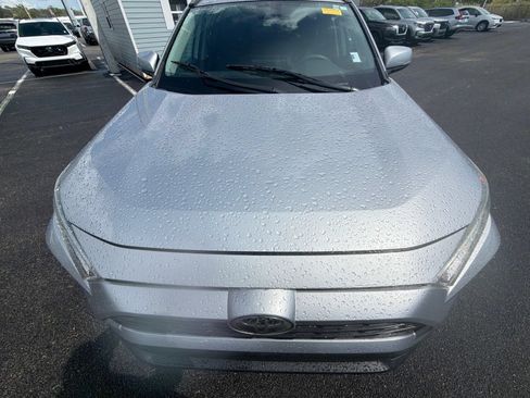 Used 2020 Toyota RAV4 XLE FWD image 20