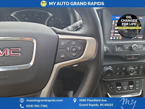 Used 2021 GMC Terrain SLE w/ Driver Convenience Package image 27