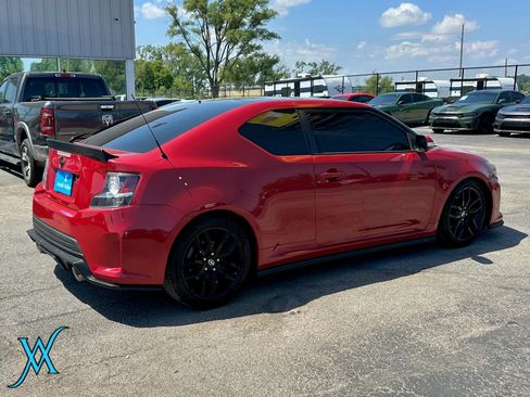 Used 2016 Scion tC FWD image 7