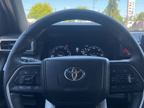 Used 2025 Toyota 4Runner TRD Off-Road AWD/4WD image 27