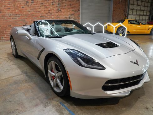Used 2014 Chevrolet Corvette Stingray Convertible w/ 3LT Preferred Equipment Group RWD image 36