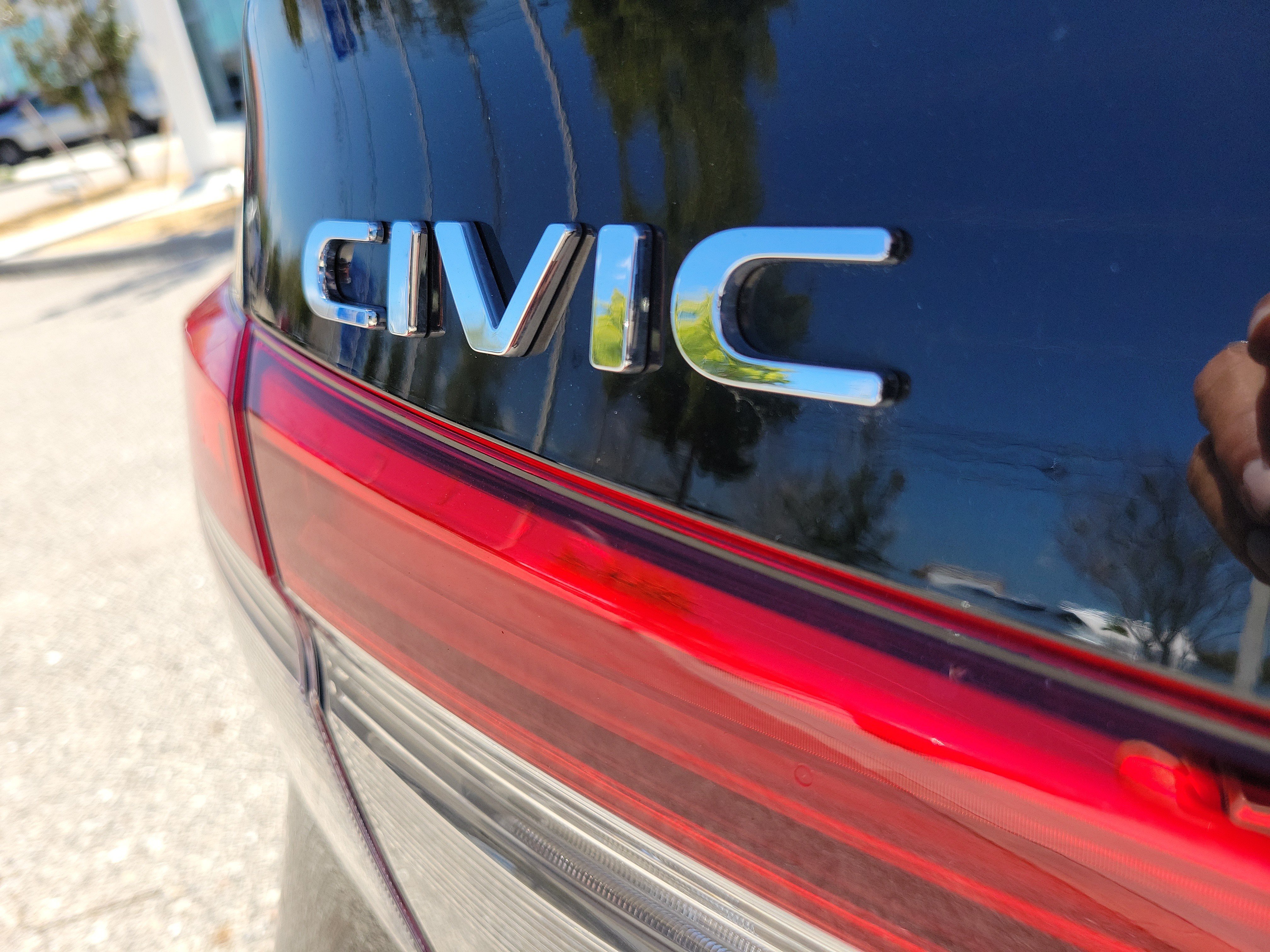 Used 2024 Honda Civic EX image 10