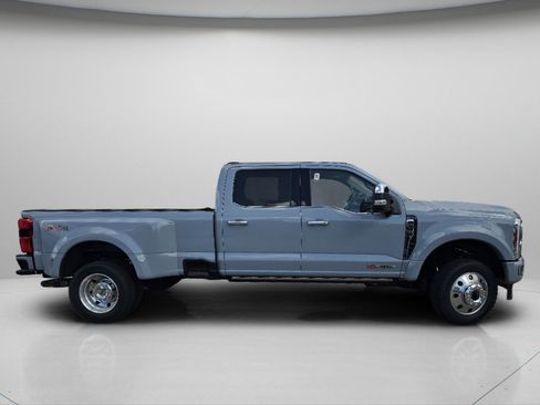 New 2026 Ford F450 Platinum w/ Platinum Plus Package AWD/4WD image 26