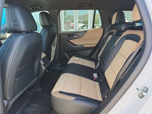 New 2027 Chevrolet Equinox ACTIV w/ Convenience Package III AWD/4WD image 26