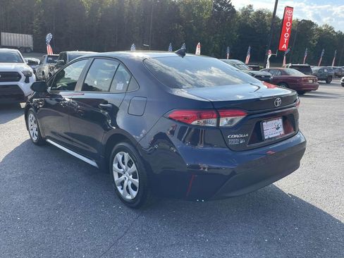 Used 2025 Toyota Corolla LE image 5