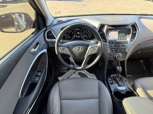 Used 2019 Hyundai Santa Fe XL image 23