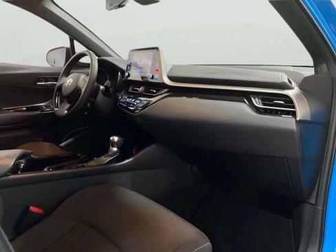 Used 2019 Toyota C-HR XLE FWD image 67