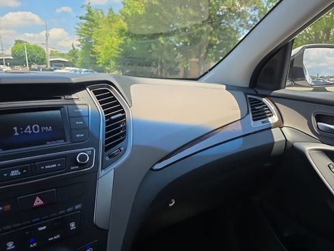 Used 2018 Hyundai Santa Fe Sport AWD/4WD image 18