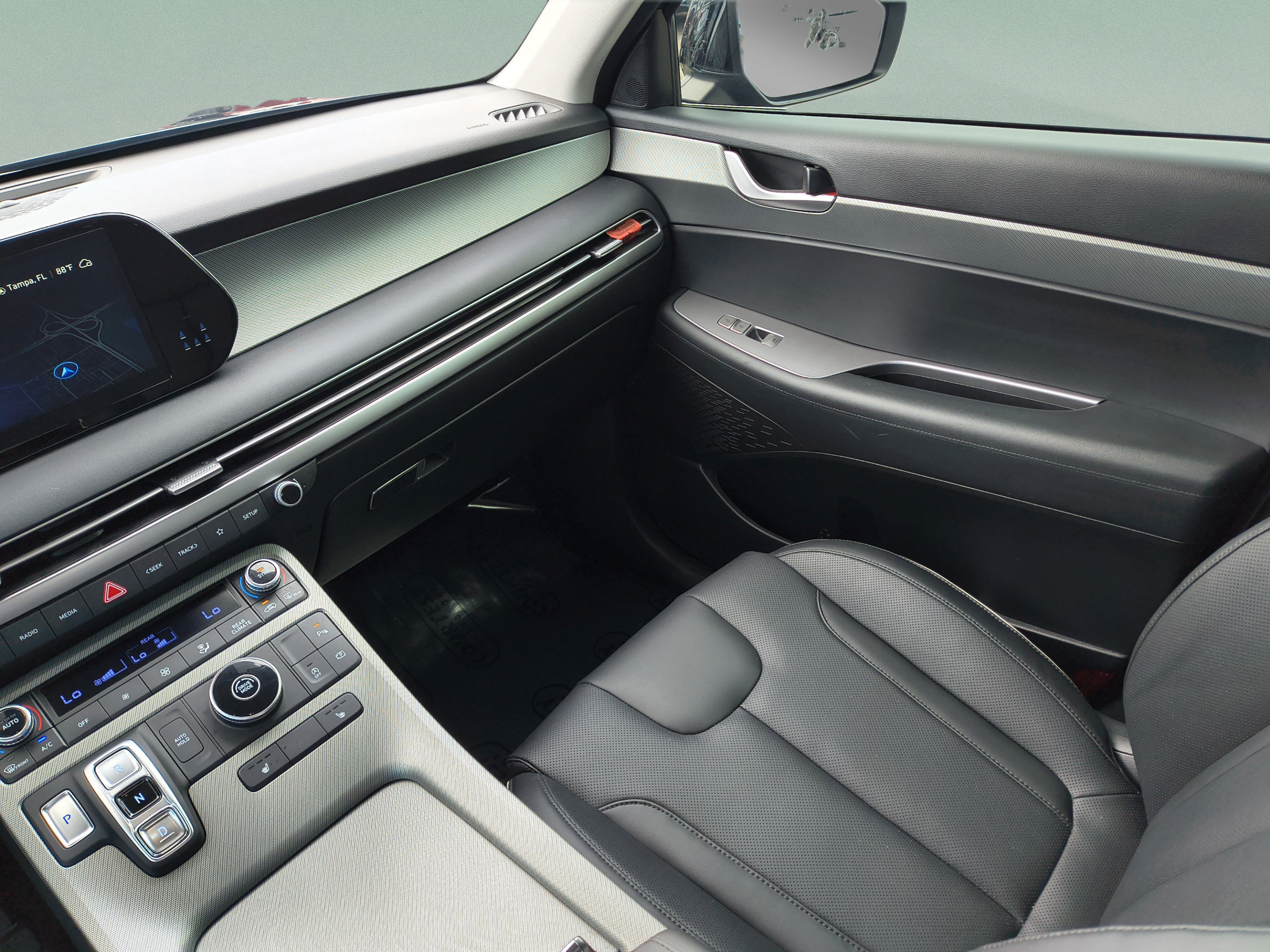 Used 2024 Hyundai Palisade XRT FWD image 14