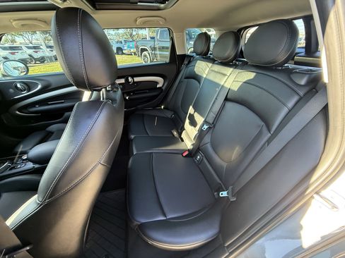 Used 2016 MINI Cooper Clubman image 30