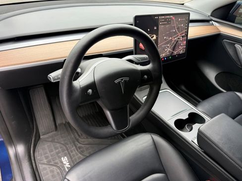 Used 2023 Tesla Model Y Long Range AWD/4WD image 11