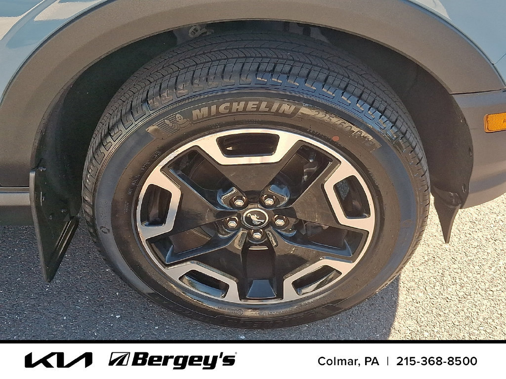 Used 2022 Ford Bronco Sport Outer Banks w/ Tech Package AWD/4WD image 10