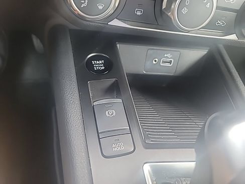 Used 2025 Nissan Kicks S FWD image 14