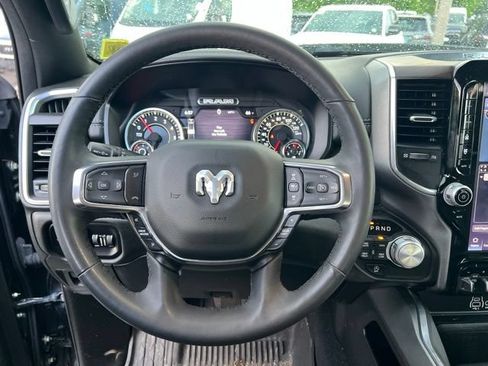 Used 2025 RAM 1500 Laramie w/ Sport Appearance Package AWD/4WD image 16