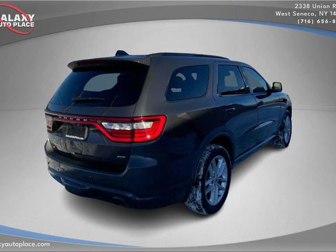 Used 2024 Dodge Durango GT image 5