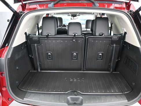 Used 2022 Nissan Pathfinder Platinum w/ Cargo Package FWD image 50