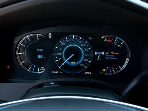 Used 2020 Cadillac Escalade Premium Luxury AWD/4WD image 26
