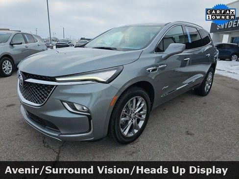 Certified 2023 Buick Enclave Avenir w/ LPO, Floor Liner Package image 3