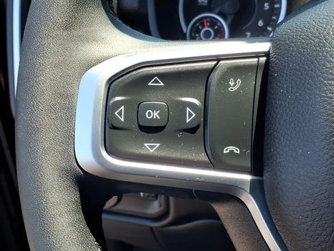 Used 2025 RAM 2500 Big Horn AWD/4WD image 11