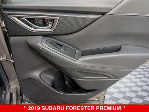 Used 2019 Subaru Forester Premium w/ All-Weather Package AWD/4WD image 30