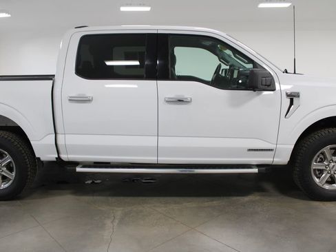 Used 2024 Ford F150 XLT w/ Mobile Office Package image 11