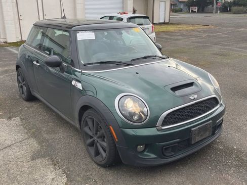 Used 2013 MINI Cooper S image 4