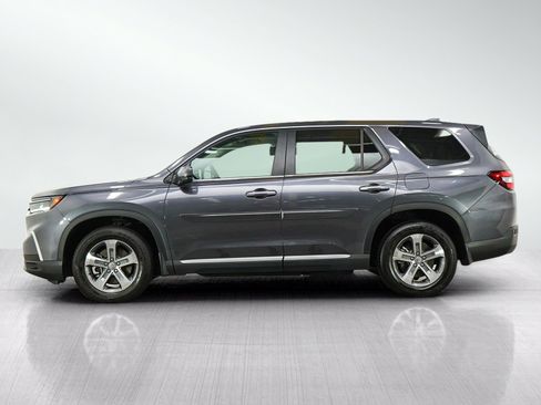 Used 2023 Honda Pilot EX-L image 2