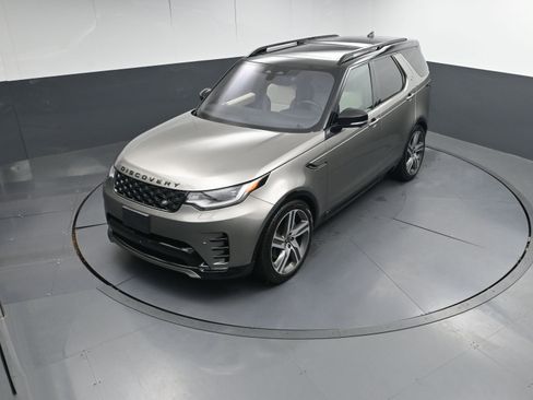 Used 2022 Land Rover Discovery HSE R-Dynamic image 32