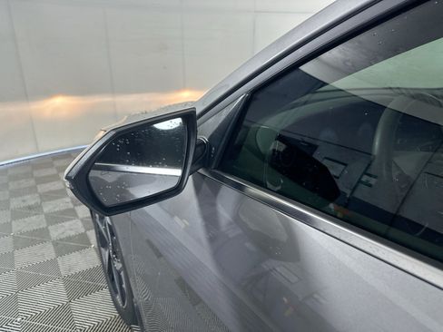 Used 2022 Hyundai Elantra SEL w/ Convenience + Premium Package FWD image 10