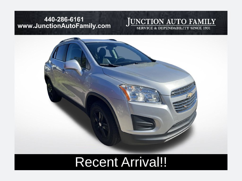Used 2015 Chevrolet Trax LT w/ LT Plus Package AWD/4WD image 1