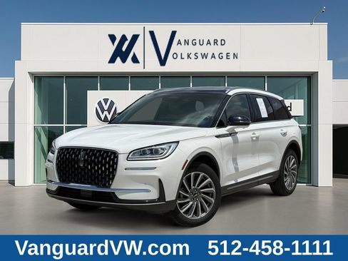 Used 2023 Lincoln Corsair Reserve w/ Equipment Group 201A AWD/4WD image 1