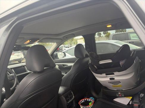 Used 2023 INFINITI QX50 Luxe image 10