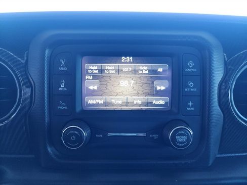 Used 2020 Jeep Wrangler Unlimited Sport image 38