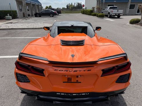Used 2023 Chevrolet Corvette Stingray Premium Conv w/ Z51 Performance Package RWD image 6