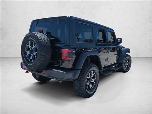 Used 2022 Jeep Wrangler Unlimited Rubicon w/ LED Lighting Group AWD/4WD image 5