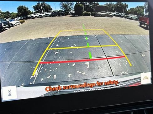 Used 2024 Toyota RAV4 XLE FWD image 27