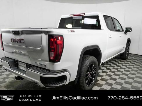 Used 2026 GMC Sierra 1500 Elevation w/ Preferred Package AWD/4WD image 3