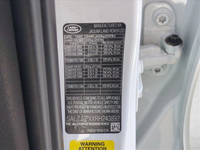 Used 2024 Land Rover Range Rover Evoque S AWD/4WD image 26