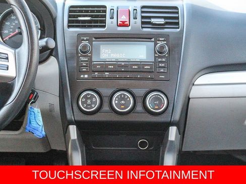 Used 2015 Subaru Forester 2.5i AWD/4WD image 12
