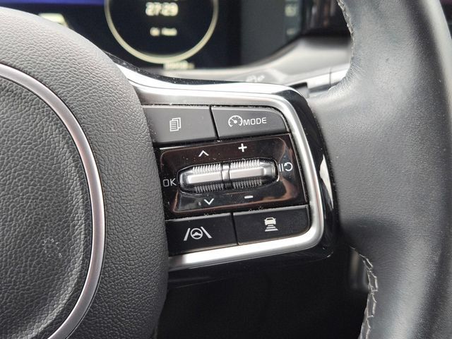 Certified 2023 Kia Sorento SX AWD/4WD image 22