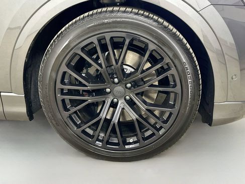 New 2026 Audi SQ8 Premium Plus AWD/4WD image 10