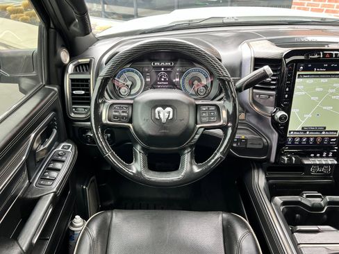 Used 2020 RAM 2500 Limited image 12