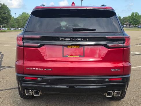 New 2026 GMC Acadia Denali Ultimate AWD/4WD image 16