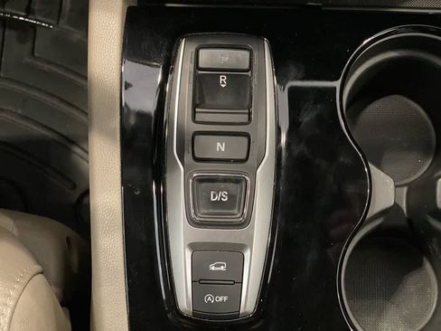 Used 2019 Honda Pilot Touring image 23